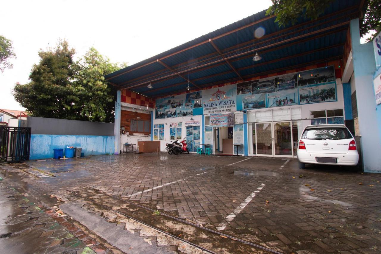 Spot On 2425 Salina Hotel Syariah Sidoarjo Exterior foto